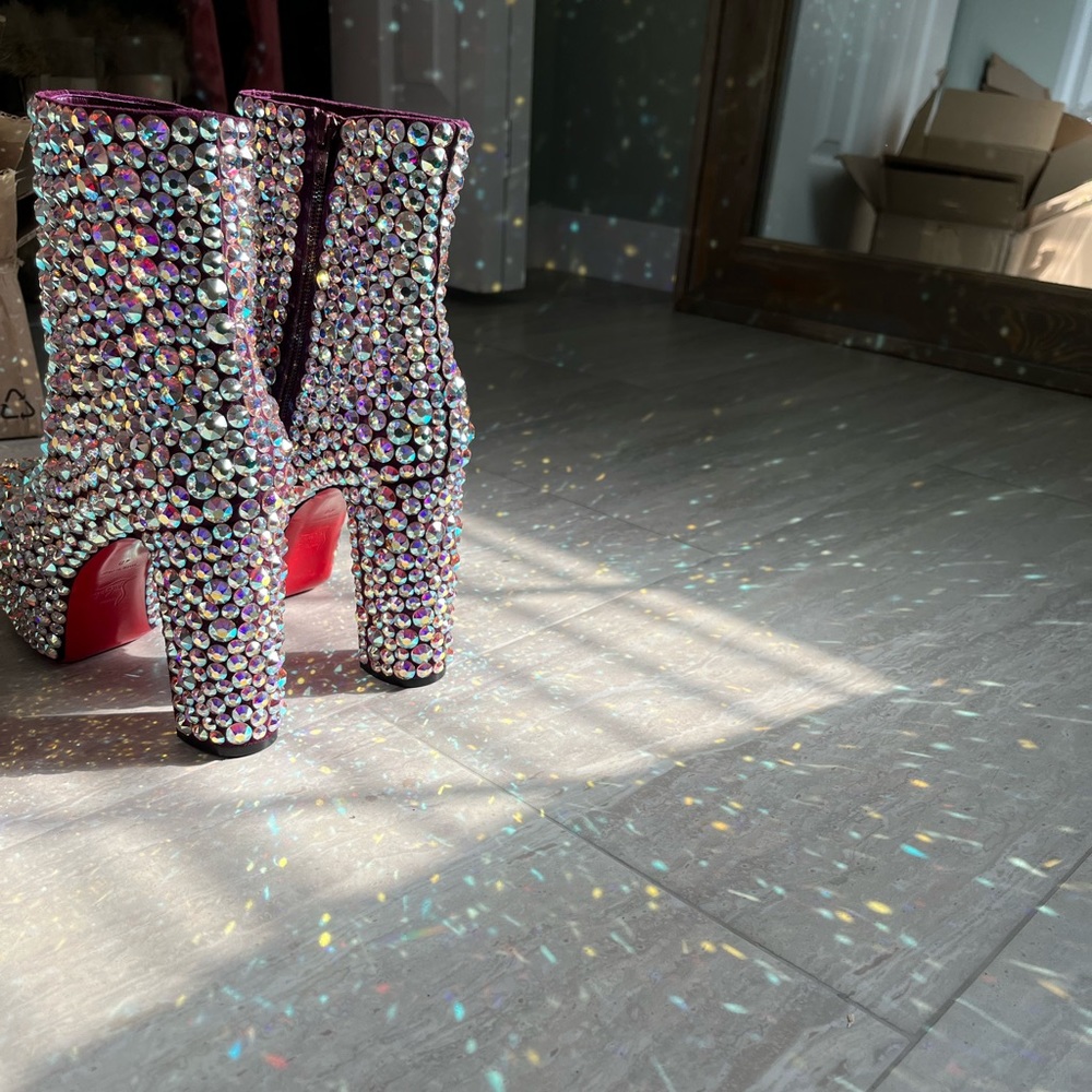 SOLD! RARE Christian Louboutin STRASS Boots - Picture 4 of 17